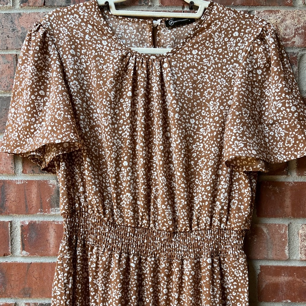 Long Pretty Fall Dress Size Large